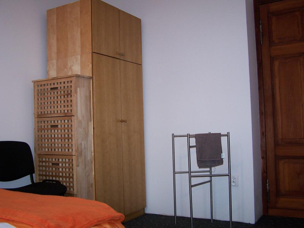 Film Hostel Poznan Ngoại thất bức ảnh